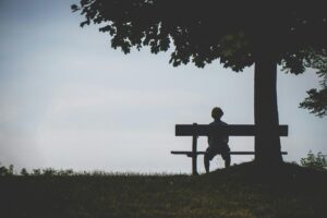 Eenzaamheid groeit, zelfs in de minst ‘alleen’ gemeente