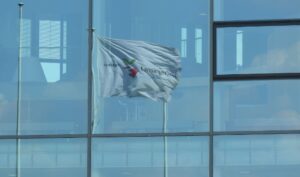 Fout bij betaling: gemeente Lansingerland stort bijna 1 miljoen euro te veel over