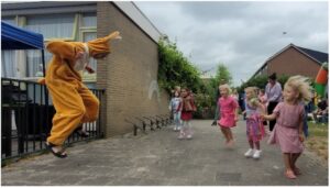 Knallend jubileumfeest Waterbuurtvereniging