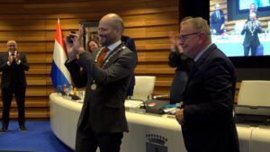 Nieuwe burgemeester Rik van der Linden: ‘Nu gaan we beginnen’
