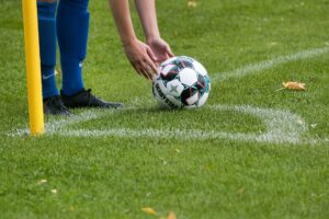 DSO en FC Zoetermeer onderuit, DWO verrast in Stompwijk