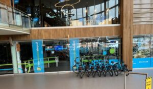 Fietsenwinkel Woonhart moet mogelijk verdwijnen: “vergunning schendt strikt beleid”