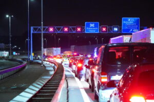 Bestuurder aangehouden na zwaar ongeval op A16