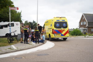 Automobilist rijdt door na aanrijding met fietser