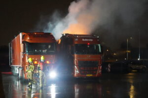 Grote schade na brand in vrachtwagentrailer