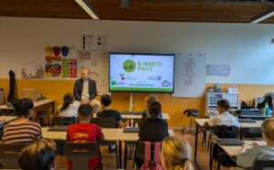 Basisscholen uit Lansingerland gaan de strijd aan met elektronisch afval tijdens E-waste Race